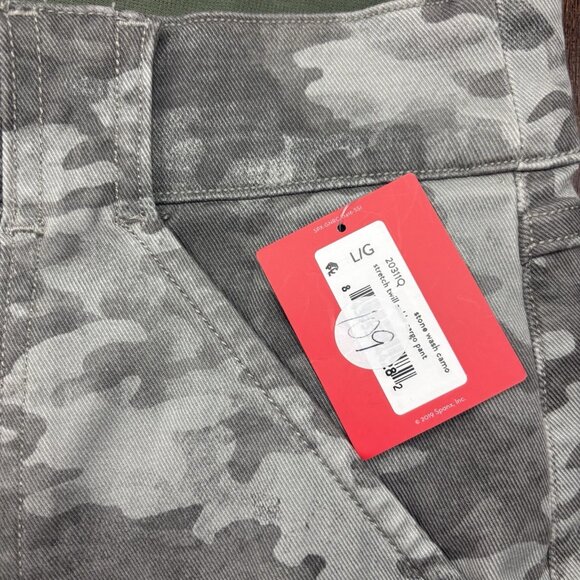 NWT SPANX Stretch Twill Camo Cargo Joggers Women’s Size Large - Picture 5 of 12